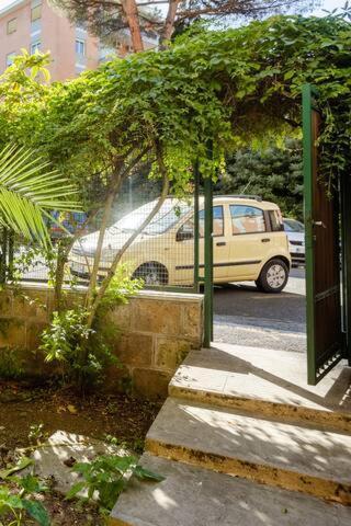 Vatican Garden Home Рим Екстериор снимка